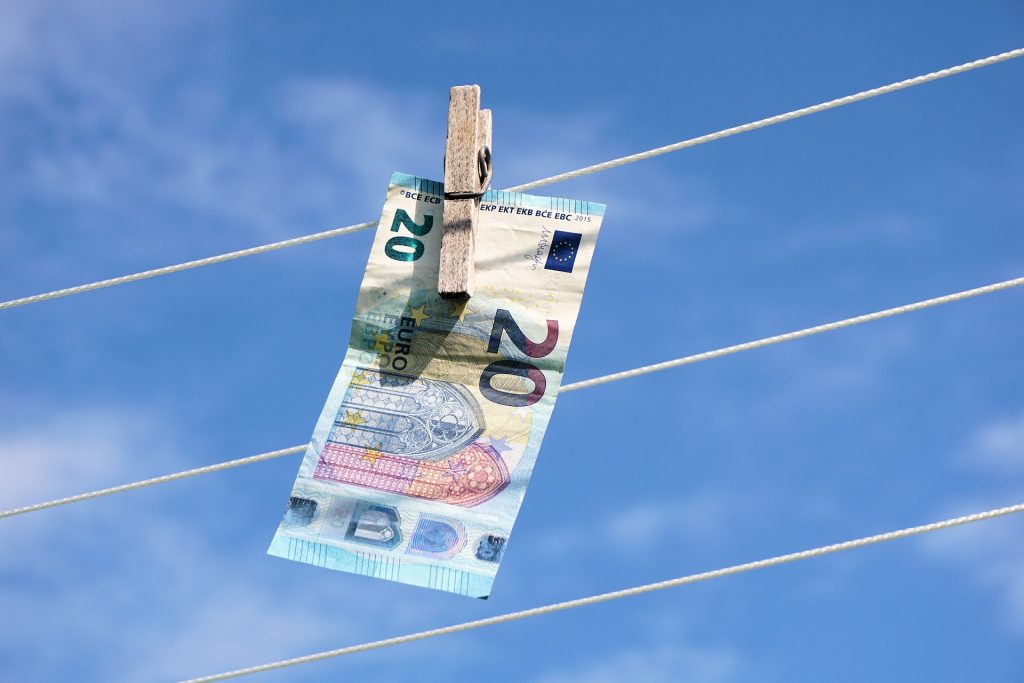 Geldwäsche in Deutschland mehr als 100 Milliarden Euro jährlich